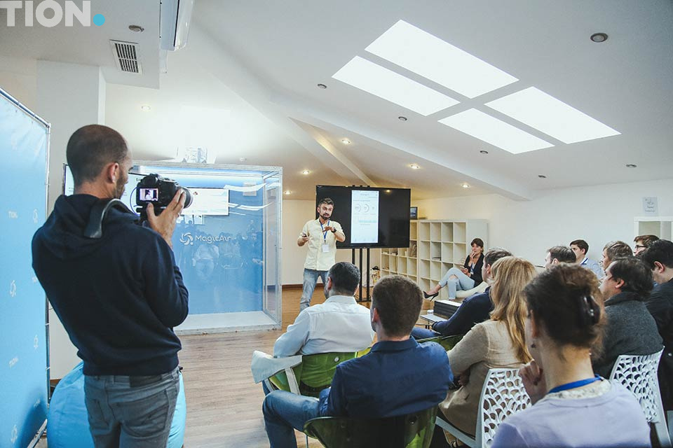 Михаил Амелькин презентует систему умного микроклимата Tion MagicAir