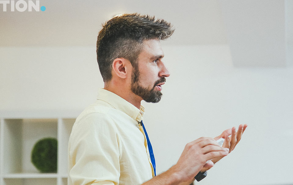 Михаил Амелькин