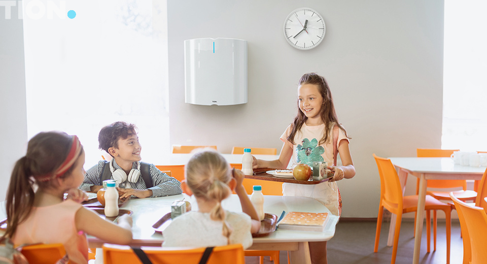 Чистый воздух без микробов и вирусов в школе